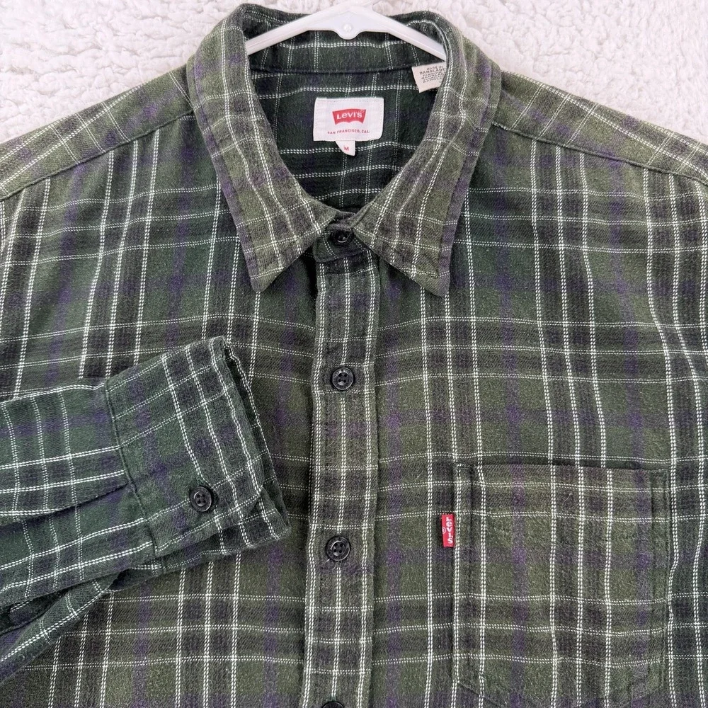 Levi's Shirt Mens Medium Green Plaid Flannel Long Sleeve Button Up Casual